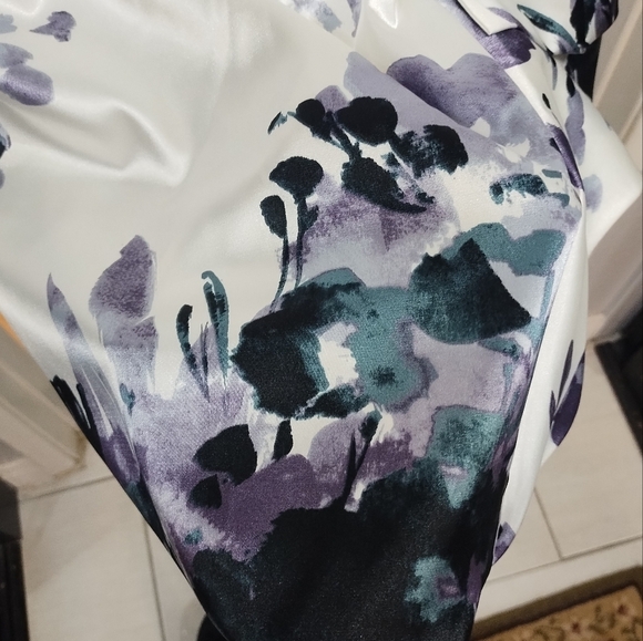 NWOT Maggy London Elegant Floral Print Dress - Picture 3 of 15